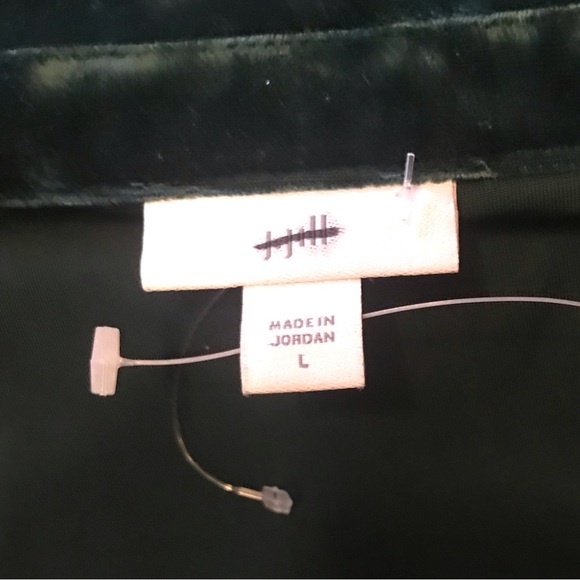 J JILL Emerald Green Velvet Tank Top - Picture 7 of 7